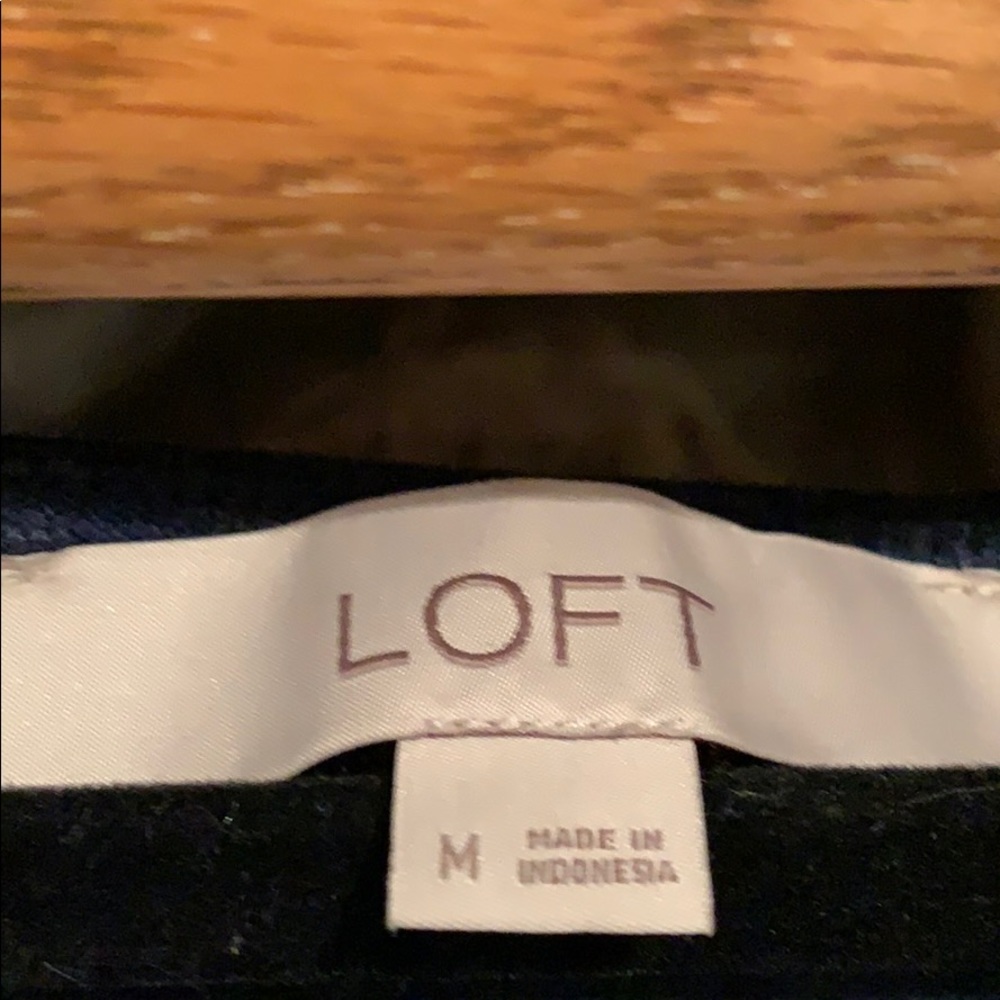 Loft navy twist front top - Picture 2 of 3